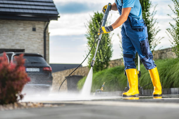 Garage Pressure Washing in Aromas, CA